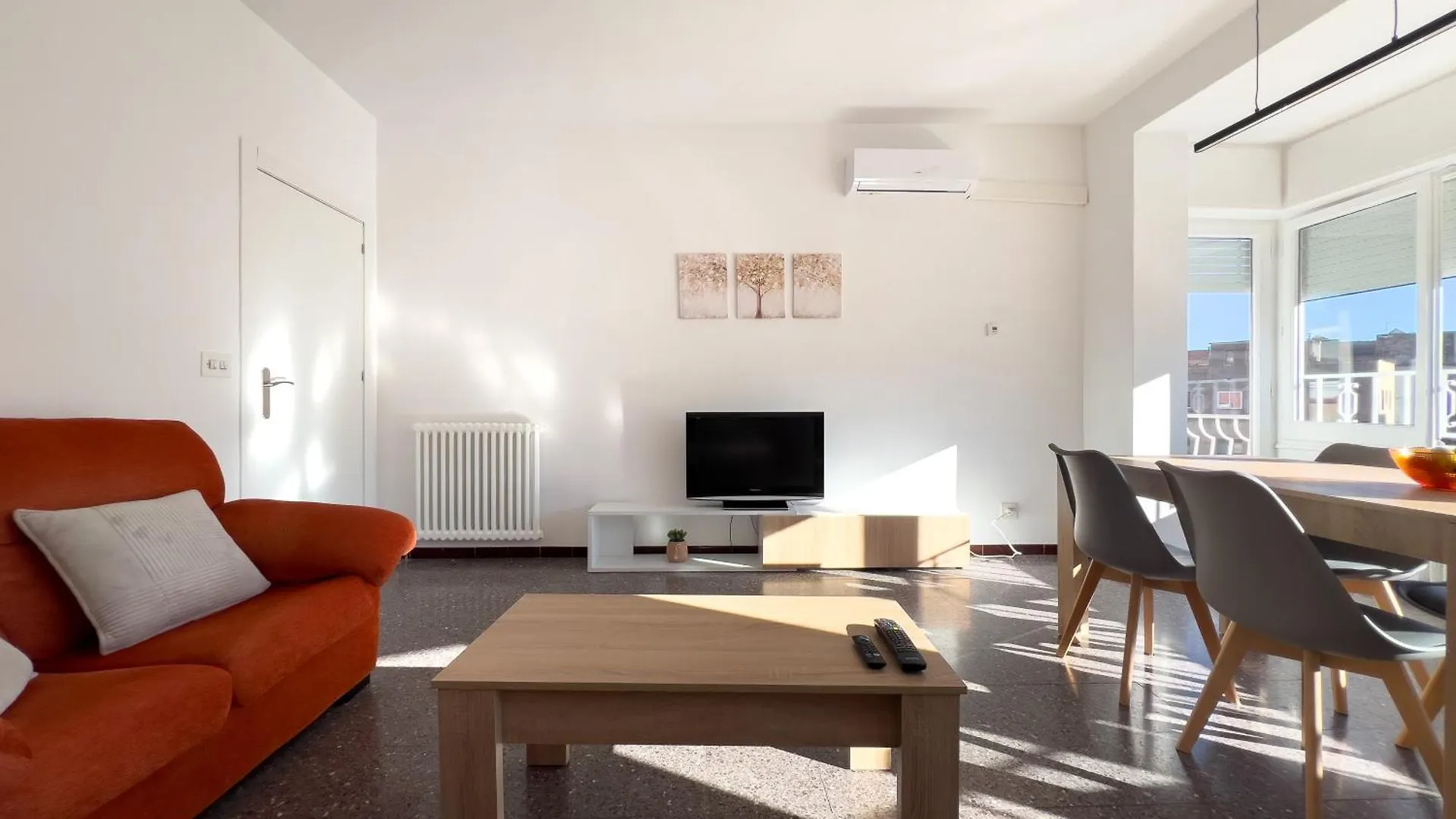 Διαμέρισμα Caserna 13 - Luminoso Piso En Figueres